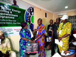 Osun Senator empowers 115 youths on ICT, Solar installation