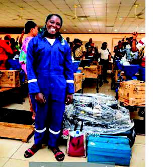 Edos in diaspora brings succour to widows, female vulcaniser
