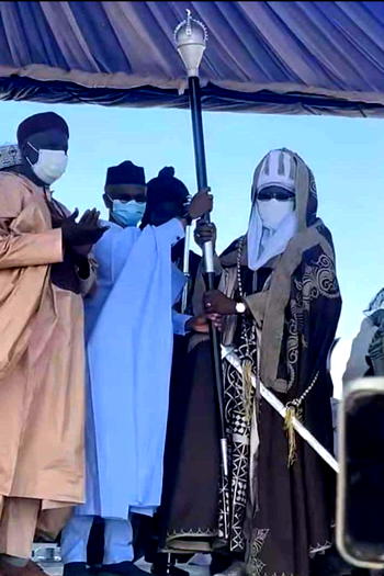 Emulate your predecessor, El-Rufa’i says as he presents staff of office to new Emir of Lere