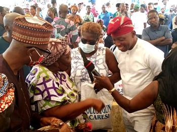 Irrespective of religion, the needy should have smile on their faces – Hon Idowu