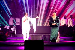 Sinach draw praises from American act, Todd Dulaney as her concert wows Lagos audience