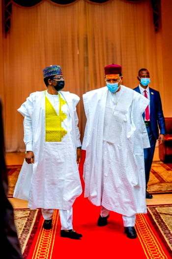 Gov Matawalle seeks ties with Niger Republic to end banditry in Zamfara