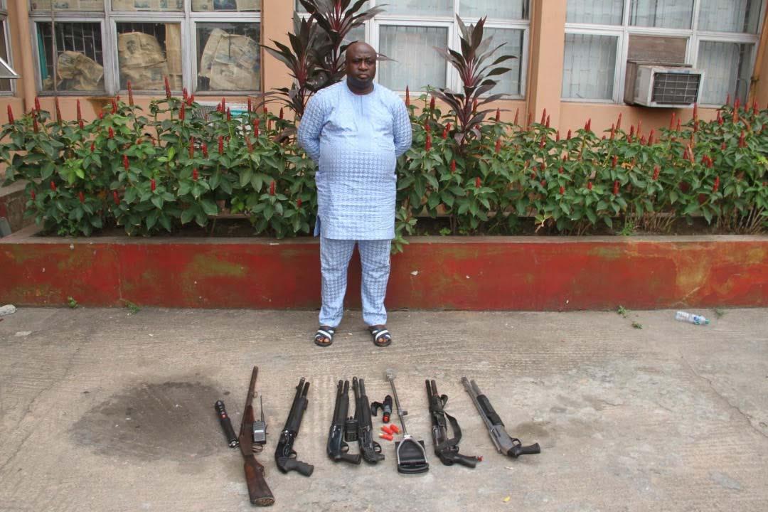 EFCC nabs fake Army General over N270 million fraud with 6 guns