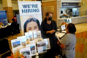 US unemployment US unemployment sinks to 3.9% as many more people find jobs