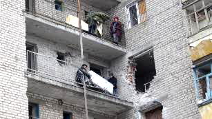 Ukraine crisis: 100,000 people displaced, families seek shelter underground – UN
