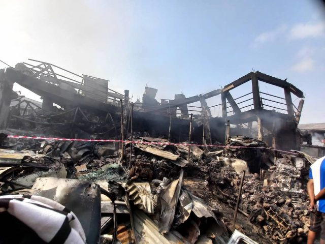 VIDEO: Live at ladipo market where goods worth billions of naira got burnt