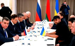 Russia, Ukraine to negotiate ceasefire on Monday
