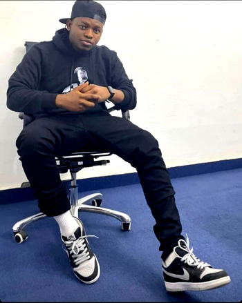 Afropop sensation, T-Classic, signs record deal with AJ Entertainment