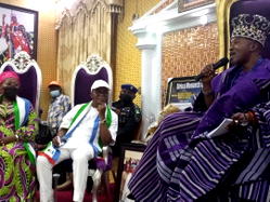 Iwo won’t betray you, Oluwo assures Oyetola