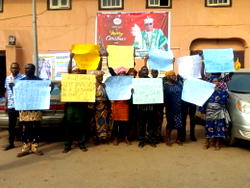 Ondo community leaders besiege palace, protest alleged imposition of non-indigene as monarch