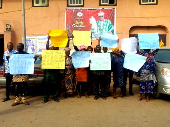 Ondo community leaders besiege palace, protest alleged imposition of non-indigene as monarch