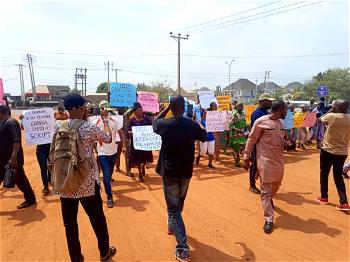 Osun APC faction protests, calls for CP’s redeployment