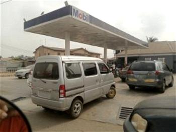 Energy crisis: Confusion over deregulation as oil marketers sell above N165 per litre