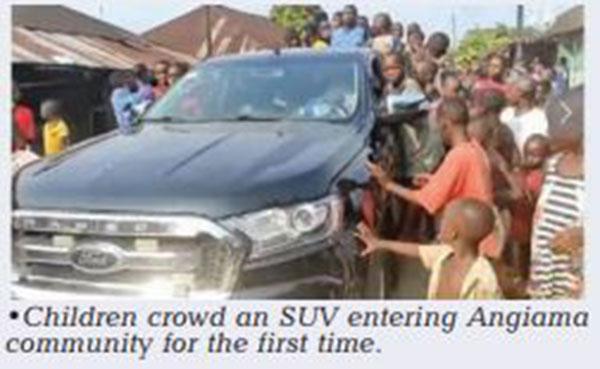Residents explode with joy as automobiles arrive Bayelsa community for first time