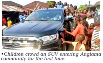 Residents joyful as cars arrive Bayelsa community for first time