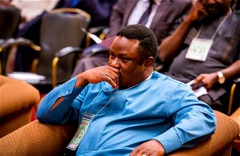 2023: Cross River APC stakeholders pick hole with Ayade’s Zoning formula