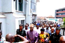 2023: Groups call on Senator Adesoji Akanbi to contest