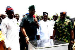 Makinde donates N500m for construction of 671NAF Base, Ibadan