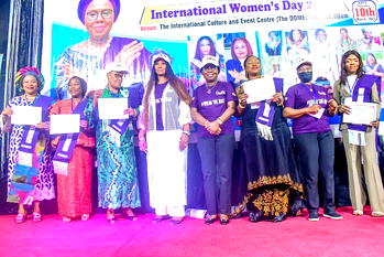 Gender bills: Let’s unite to confront men’s reactionary attitudes towards women’s rights in Nigeria — Akeredolu’s wife
