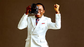 Bayo Omoboriowo: London celebrates Nigerian photographer’s effort at putting Nigeria’s fashion on global stage