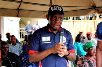 Oyewumi promises electrification of Ondo South
