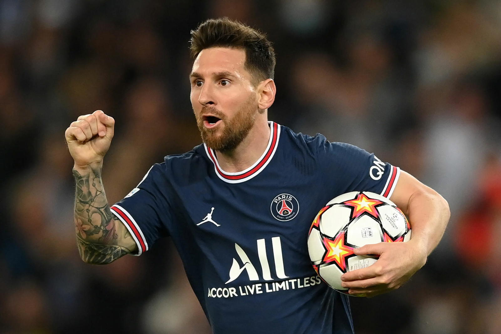 Real Madrid fan at Bernabeu caught CELEBRATING Lionel Messi's