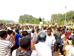 BREAKING: Protest as OAU announces new VC