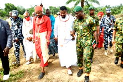 Olu of Warri visits proposed site for Nigerian Army Barracks in Koko