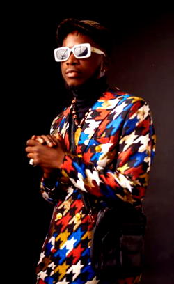 Meet the newly found rookie of afro-beat, Kaehip