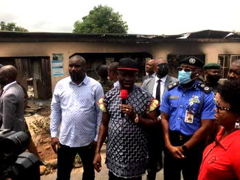 One person killed as gunmen set LG hqts ablaze in Anambra