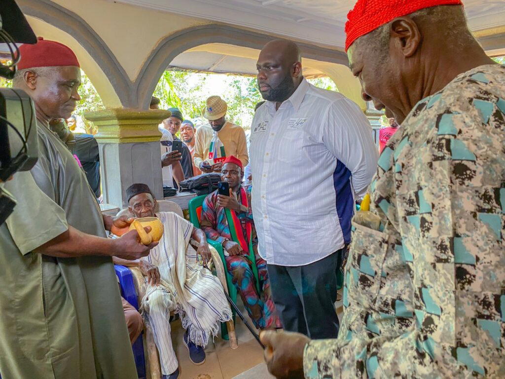 2333AF13 99A0 4823 82E5 5FEC0FF9775F Asuquo Ekpenyong engages River’s youths, advocates participation in voter registration