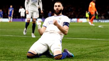 Benzema hat-trick gives Real Madrid first leg edge over Chelsea, Bayern Munich lose
