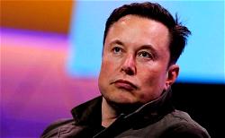 Elon Musk becomes first person in history to lose $200b