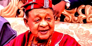 Alaafin: Traditional worshippers frown at open display of monarch’s corpse