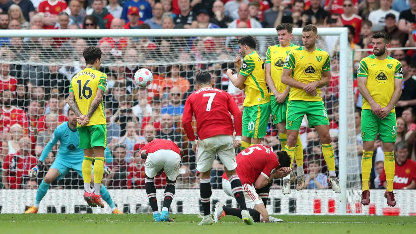 Ronaldo's hat-trick rescues Manchester United against Norwich