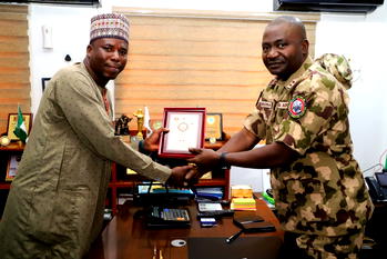 Terrorists surrender: Gen Musa commends Borno Working Journalists for professional partnership