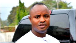 Angry youths chase away Ondo lawmaker over poor performance 