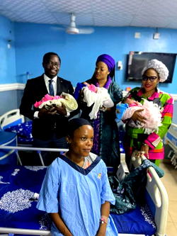 Queen Naomi donates gift items to mother of triplets, newly delivered mothers in Ondo hospital