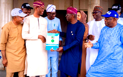 Lagos 2023: Sanwo-Olu picks second term nomination forms