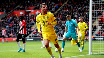 Chelsea put six past Southampton