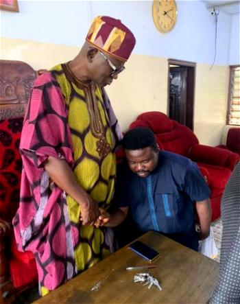 Olufi of Gbongan prays for the success of Ajadi’s presidential aspiration
