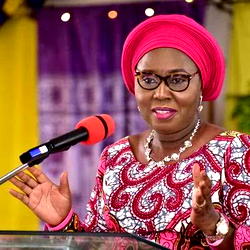 ‘Shameless,’ Akeredolu’s wife slams late husband’s niece for supporting Aiyedatiwa