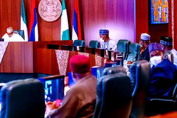 Insecurity: Buhari meets northern governors, security heads