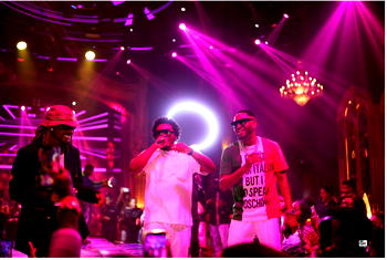 Baddyoosha brings Olamide, Asake on stage for first overseas performance