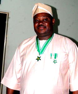 Ondo South Senate: Ayebusiwa Hails Jimoh Ibrahim, Says He’s a Serial Achiever<br><br><br>