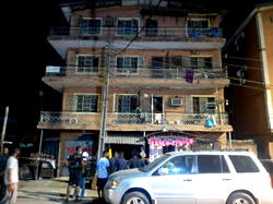 Ebute Metta: Lagos govt evacuates occupants of distressed building
