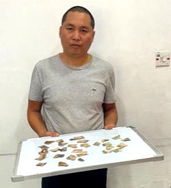 Court jails Chinese two years for Naira mutilation
