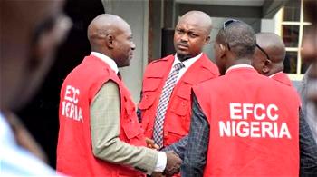 [Updated] EFCC operatives arrest over 70 OAU students