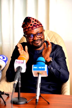 2023: Olubunmi Tunji-Ojo gets return ticket, breaks record in Akoko