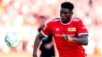 Nottingham agree club record transfer fee for Awoniyi